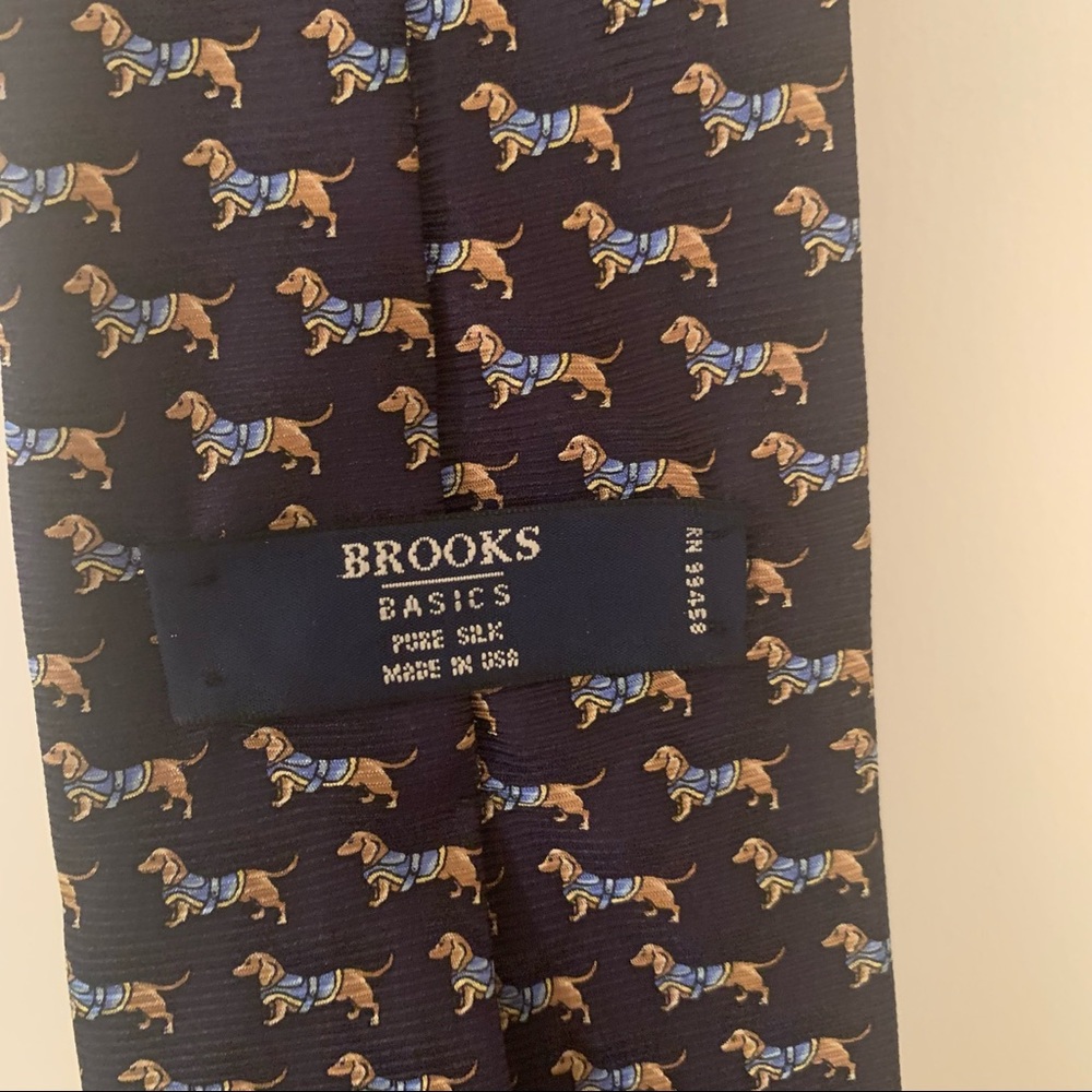 Brooks brothers Dachshund tie